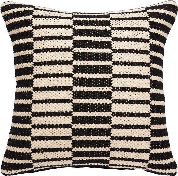 NGP41 - National Geographic Home Collection Pillows