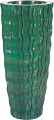 Small Green Wave Vessel