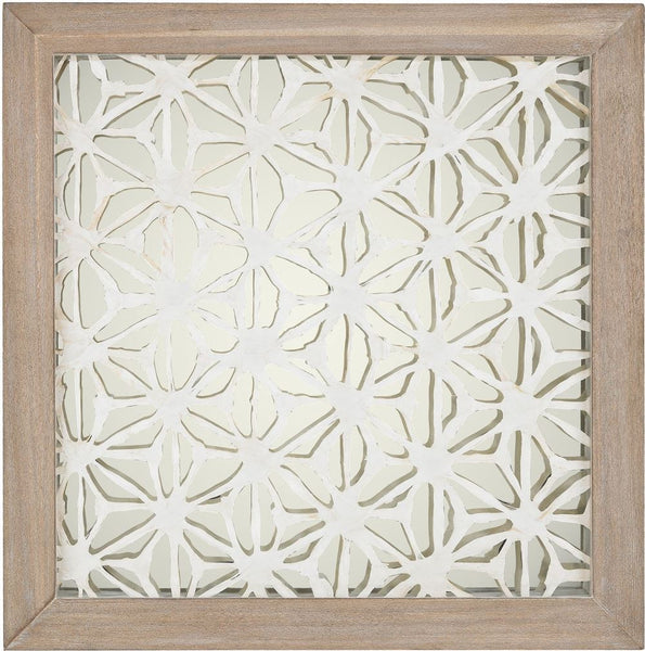 Natural Fibers On Foil Wall Décor