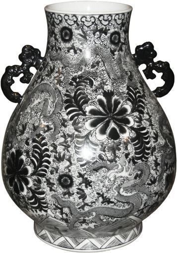 Black Dragon Deer Head Vase